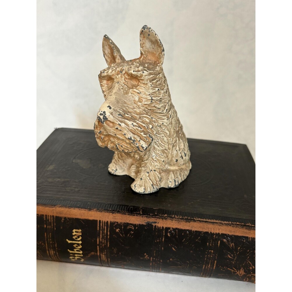 Vintage Metal Scottie Dog Bank Figurine: Antique Display Decor